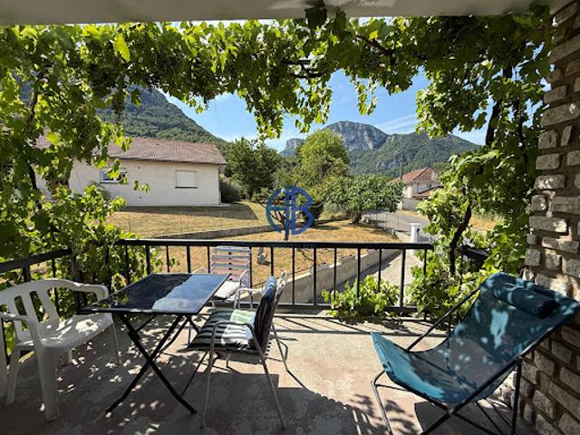 Vente Maison 5 pièces 97.67 m2 Saint Laurent en Royans