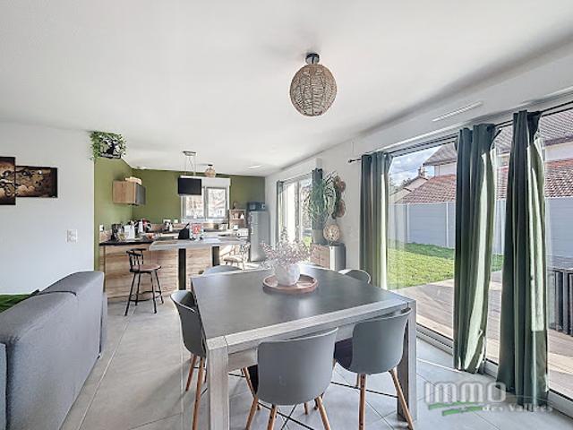 Vente Maison 5 pièces 97 m2 Eloyes