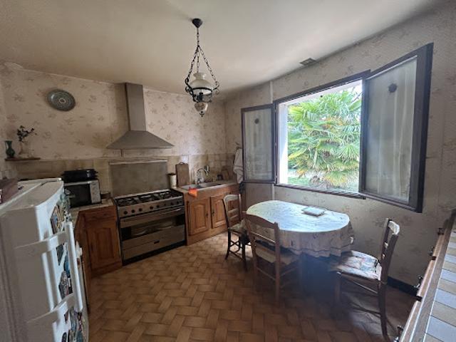 Vente Maison 5 pièces 97 m2 Vitrac Saint Vincent