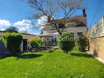 Maison à vendre à Nièvre - Jardin