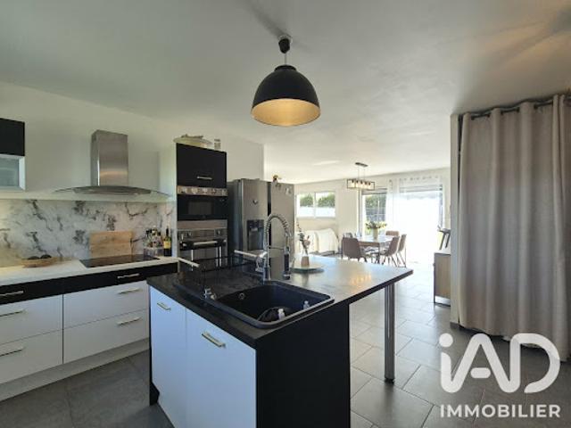 Vente Maison 5 pièces 98 m2 Cauville sur Mer
