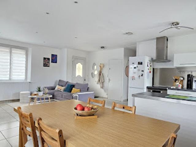 Vente Maison 5 pièces 98 m2 Essarts en Bocage