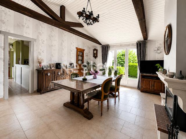 Vente Maison 5 pièces 98 m2 Lavernat