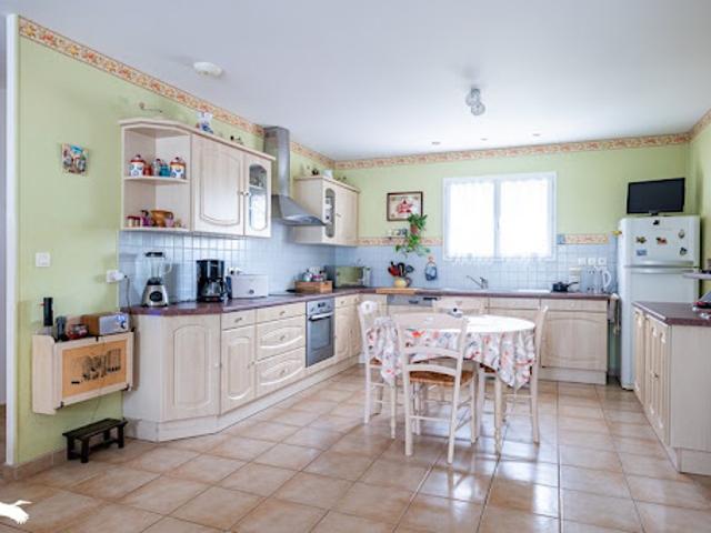 Vente Maison 5 pièces 111 m2 Matha