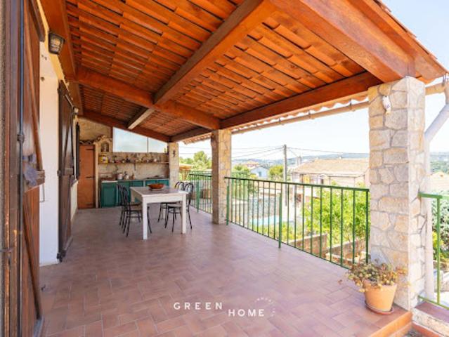 Vente Maison 5 pièces 98 m2 Marseille 11ème