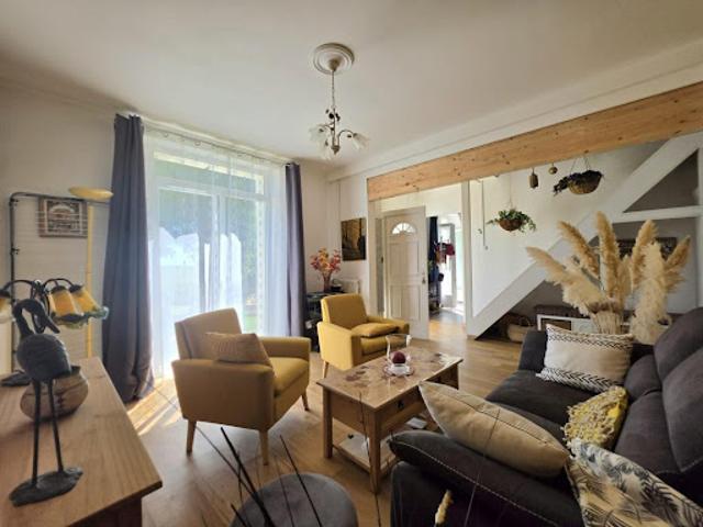 Vente Maison 5 pièces 106 m2 Sauveterre de Guyenne