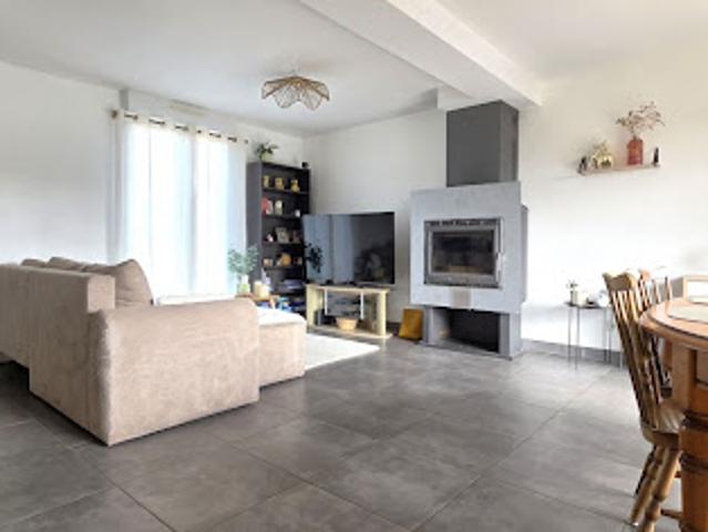 Vente Maison 5 pièces 98 m2 Saint Sauveur des Landes