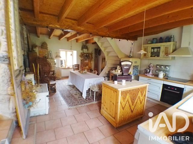 Vente Maison 5 pièces 98 m2 Peyrieu