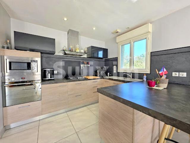 Vente Maison 5 pièces 99.03 m2 Entrelacs