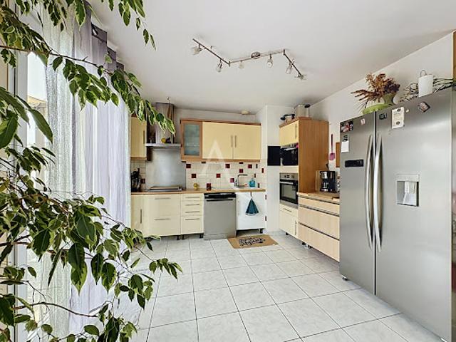 Vente Maison 5 pièces 99.42 m2 Cantenay Epinard