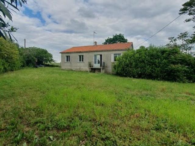 Vente Maison 5 pièces 99 m2 Bazoges en Pareds
