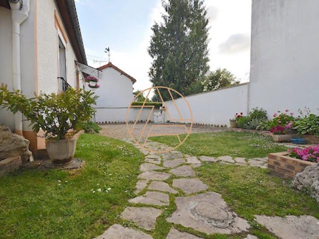 Vente Maison 5 pièces 99 m2 Saint maur des fosses