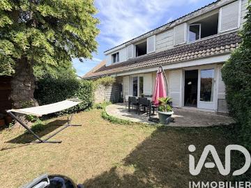 Vente Maison 5 pièces 99 m2 Perigny sur yerres