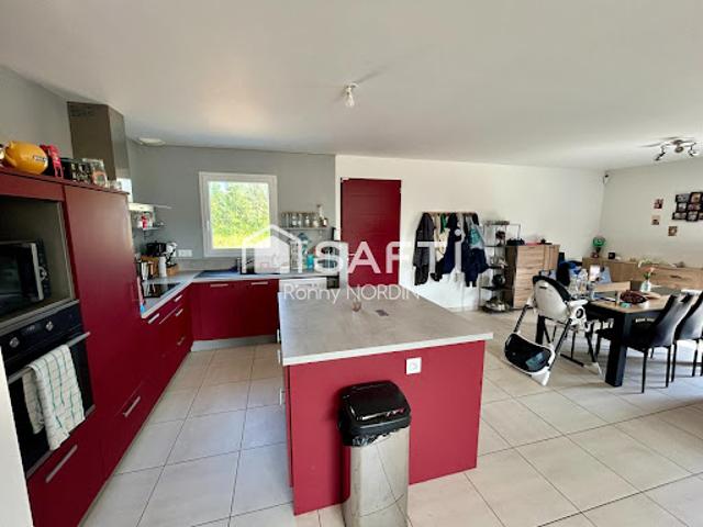 Vente Maison 5 pièces 99 m2 Vélines