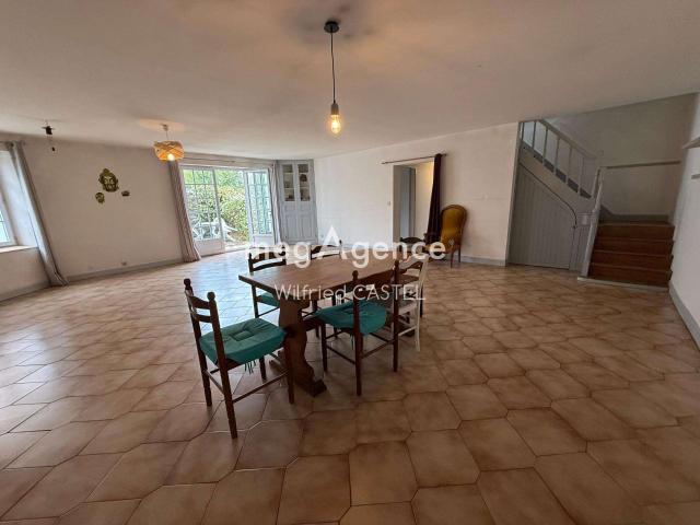 Vente maison 5 pièces Coëx 85