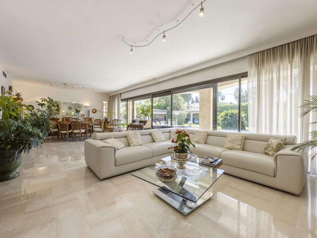 Vente maison 5 pièces Cap d antibes 06