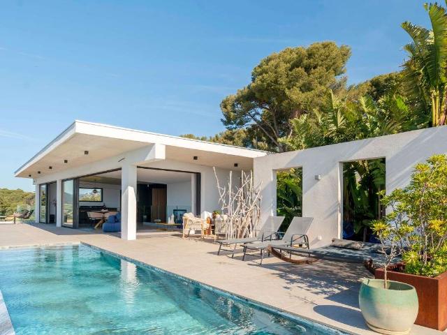 Vente maison 5 pièces Carqueiranne 83