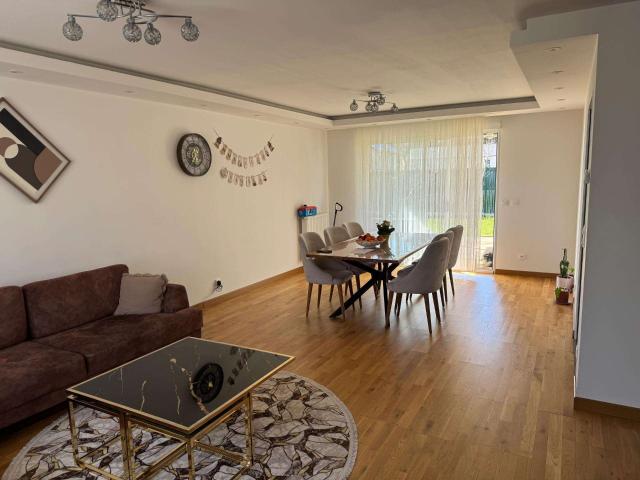 Vente maison 5 pièces Changé 72