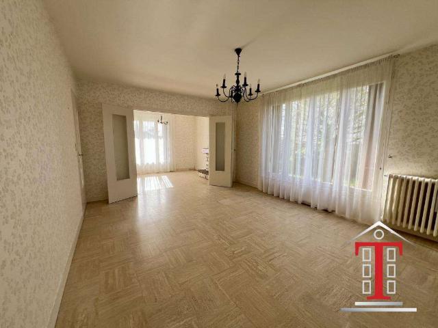Vente maison 5 pièces Châteauneuf sur Sarthe 49