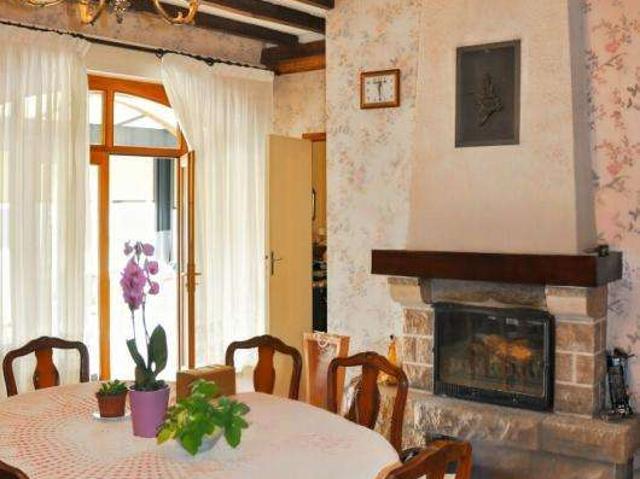 Vente maison 5 pièces Ahuillé 53