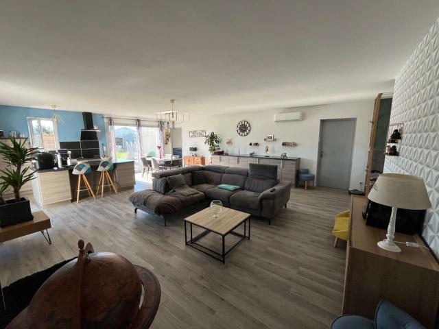 Vente maison 5 pièces Aulnay 17