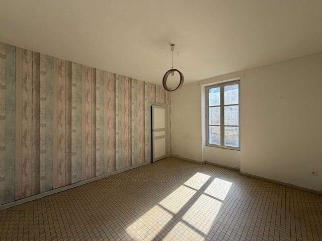Vente maison 5 pièces Baugé 49
