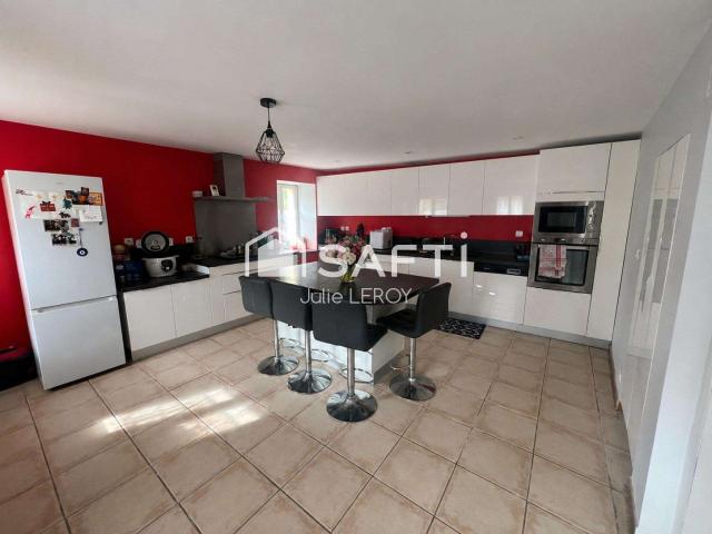 Vente maison 5 pièces Blandouet Saint Jean 53
