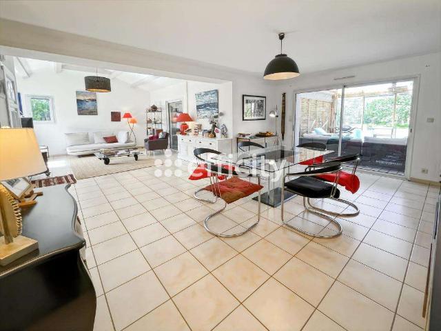 Vente maison 5 pièces Brem sur Mer 85