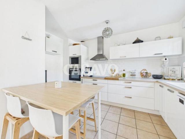 Vente Maison 5 pièces de 89m² 69200 Vénissieux