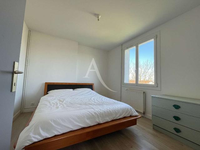 Vente maison 5 pièces Fontenay le Comte 85
