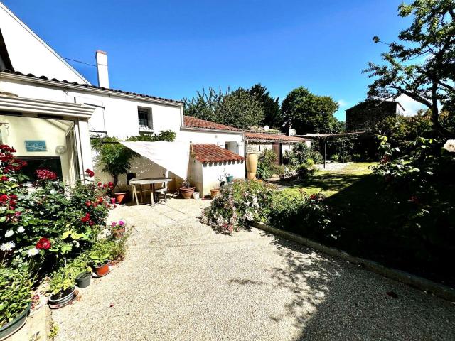 Vente maison 5 pièces Longeville sur Mer 85