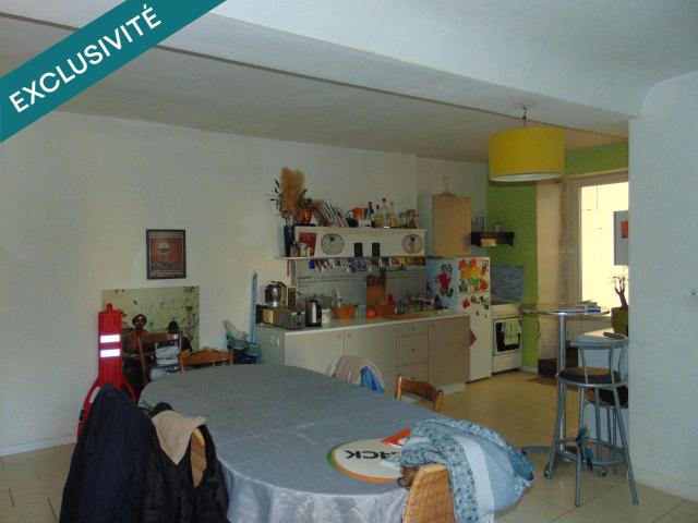 Vente maison 5 pièces La Carneille 61