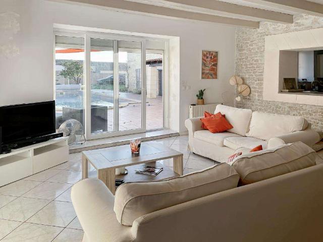Vente maison 5 pièces La Rochelle 17