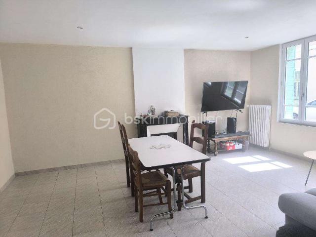 Vente maison 5 pièces Le Grand Lucé 72
