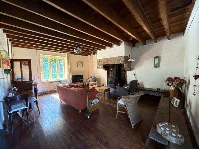 Vente maison 5 pièces Les Cresnays 50