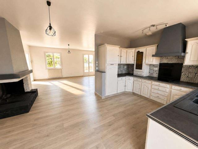 Vente maison 5 pièces Montaigu 85