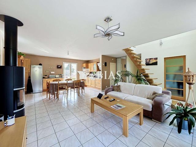 Vente maison 5 pièces Montérolier 76