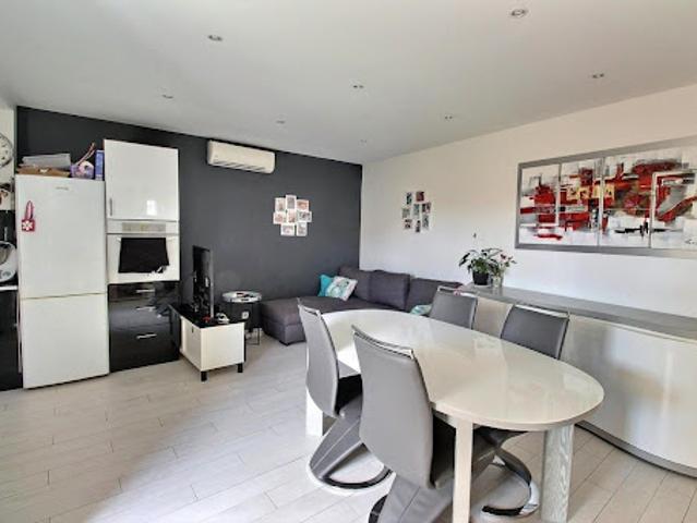 Vente Maison 5 pièces 0 m2 Marseille 10ème