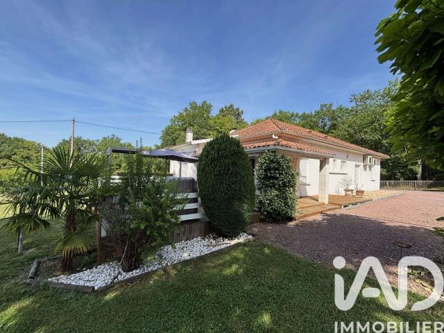 Vente maison 5 pièces Notre Dame de Sanilhac 24