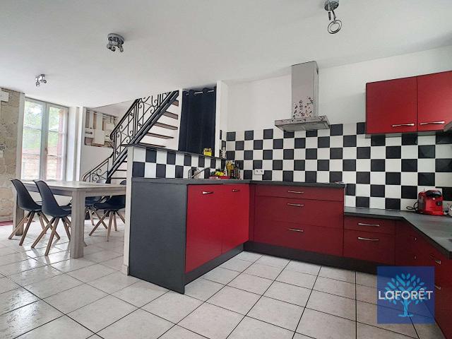 Vente maison 5 pièces Saint Florent Des Bois 85