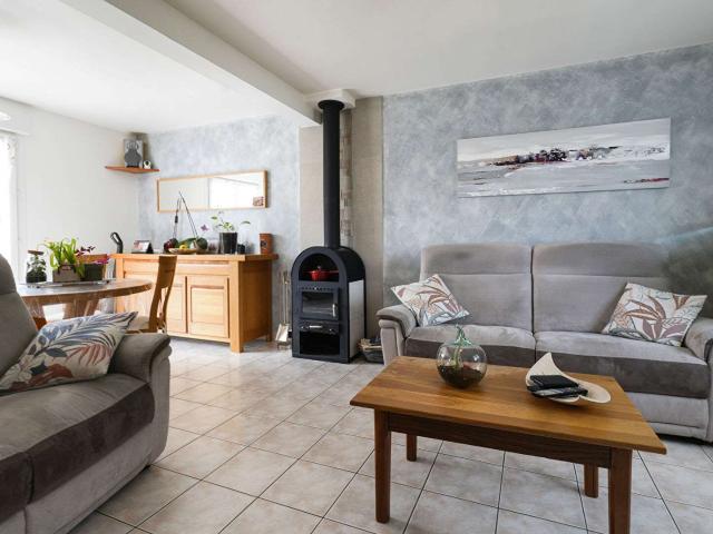 Vente maison 5 pièces Saint Jacques de la Lande 35