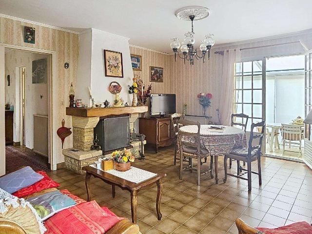 Vente maison 5 pièces Saint Loup de Fribois 14