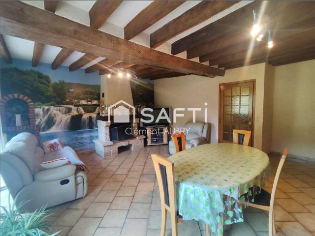 Vente maison 5 pièces Saint Saturnin du Limet 53