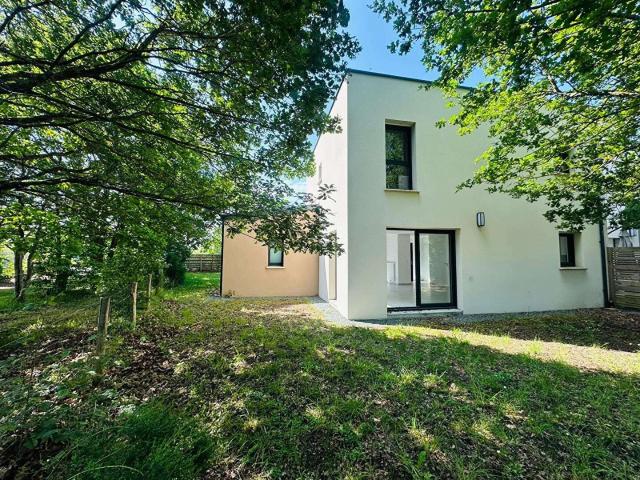 Vente maison 5 pièces Saint Sylvain d'Anjou 49