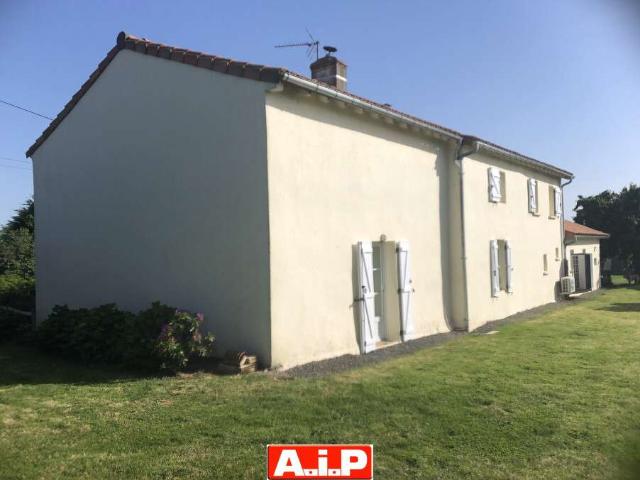 Vente maison 5 pièces Pouzauges 85