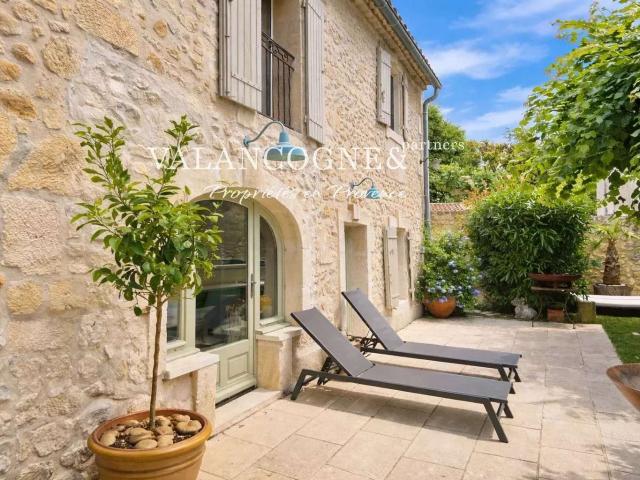 Vente maison 5 pièces Paradou 13