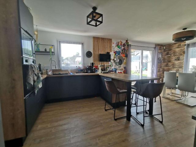 Vente maison 5 pièces Plonévez Porzay 29