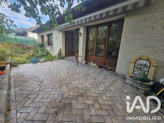 Vente maison 5 pièces Prix lès Mézières 08