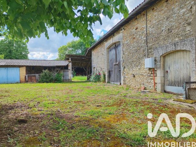 Vente maison 5 pièces Roumazières Loubert 16