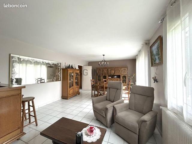 Vente | Maison | 5p | 3ch | 94 m² | Coubron | Expo Est/Ouest | Terrasse · Jardin